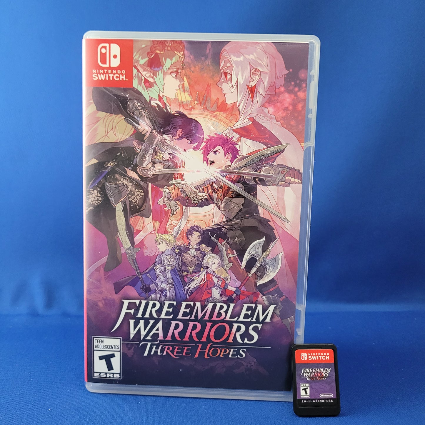 Nintendo Switch - Fire Emblem Warriors: Three Hopes