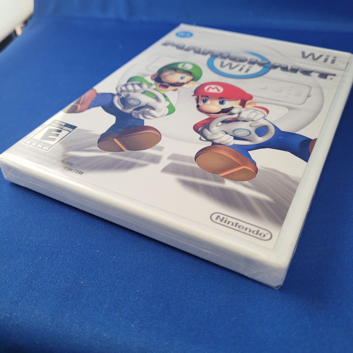 Nintendo Wii - Mario Kart Wii (Wheel Bundle) (NEW - Open Box)